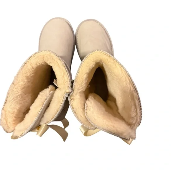 Cream Faux Shearling Bow Winter Boots - Picture 2 of 8